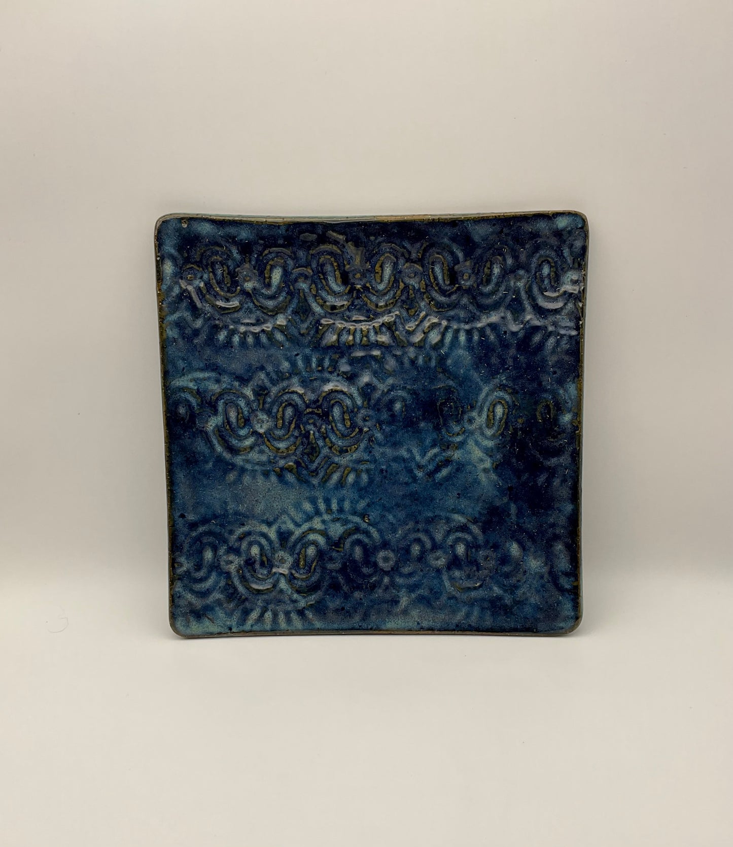Medium Plates